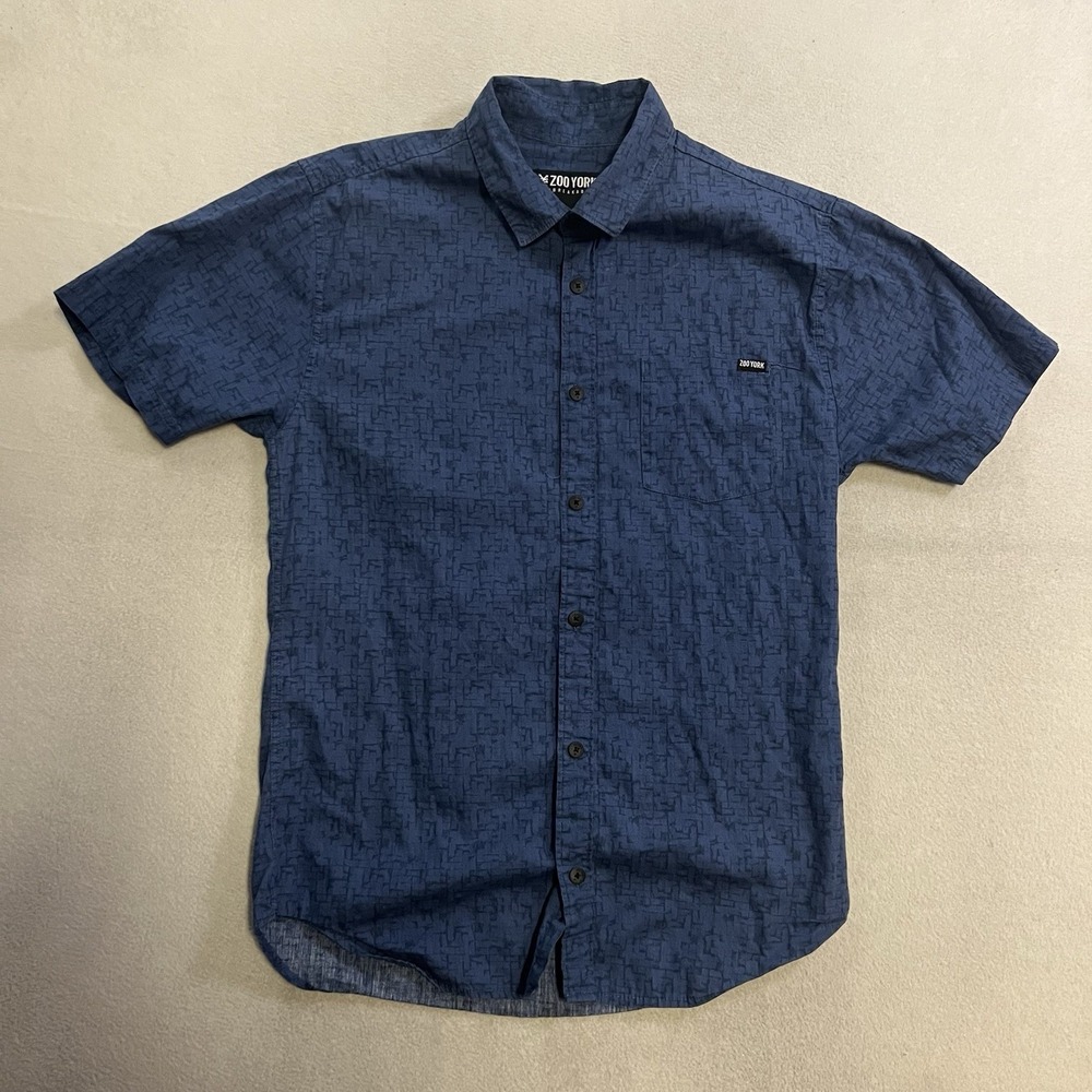 Zoo York Shirt Men's Size Medium Blue Short Sleeve Button Up Woven Geometric
